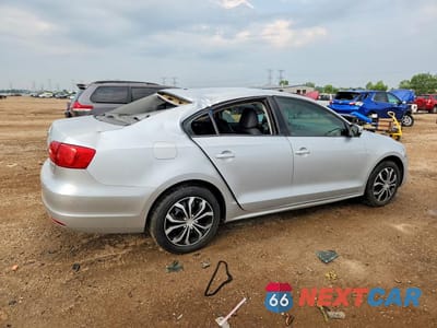 Trzecie zdjęcie samochodu z tyłu: 2012 VOLKSWAGEN JETTA SE VIN:3VWDP7AJ0CM403519 - miniatura