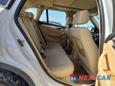 Zdjęcie 11 z 13 samochodu: 2014 BMW X1 XDRIVE28I VIN:WBAVL1C51EVY19858 - miniatura