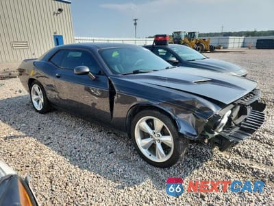 Czwarte zdjęcie samochodu z boku: 2016 DODGE CHALLENGER R/T VIN:2C3CDZBT7GH101124 - miniatura
