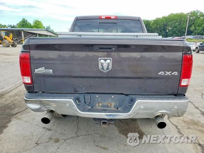 Zdjęcie 6 z 12 samochodu: 2017 RAM 1500 SLT VIN:3C6RR7LT1HG544033 - miniatura