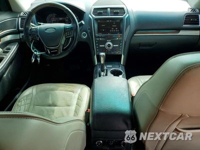 Zdjęcie 8 z 12 samochodu: 2016 FORD EXPLORER PLATINUM VIN:1FM5K8HT1GGB34879 - miniatura