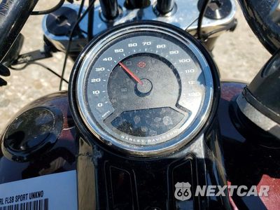 Zdjęcie 7 z 8 samochodu: 2018 HARLEY-DAVIDSON FLSB SPORT GLIDE VIN:1HD1YMJ2XJC082354 - miniatura