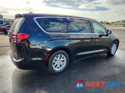 Trzecie zdjęcie samochodu z tyłu: 2025 CHRYSLER PACIFICA SELECT VIN:2C4RC1BG8SR532359 - miniatura