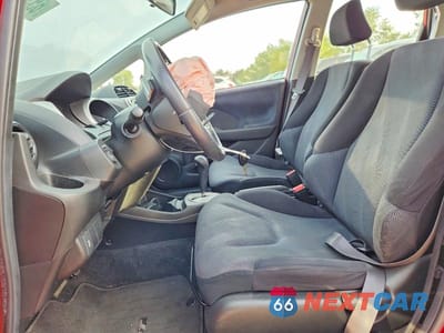 Zdjęcie 7 z 12 samochodu: 2009 HONDA FIT SPORT VIN:JHMGE88689C006114 - miniatura
