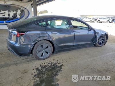 Trzecie zdjęcie samochodu z tyłu: 2026 TESLA MODEL 3 VIN:5YJ3E1EA4TF166226 - miniatura