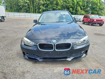 Piąte zdjęcie samochodu w środku: 2014 BMW 320 I XDRIVE VIN:WBA3C3G5XENR25061 - miniatura