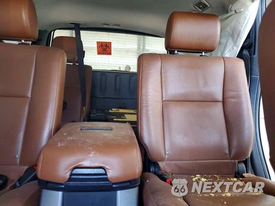 Zdjęcie 10 z 13 samochodu: 2016 TOYOTA SEQUOIA PLATINUM VIN:5TDDY5G19GS136222 - miniatura