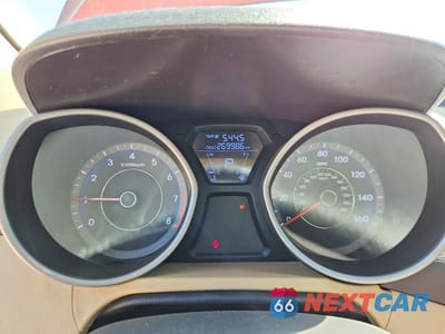 Zdjęcie 9 z 12 samochodu: 2011 HYUNDAI ELANTRA LIMITED VIN:KMHDH4AE2BU099357 - miniatura