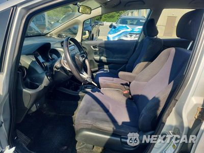 Zdjęcie 7 z 12 samochodu: 2012 HONDA FIT SPORT VIN:JHMGE8H58CS004755 - miniatura