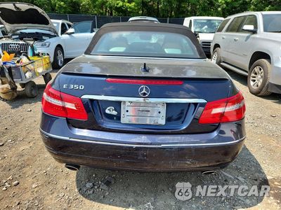 Zdjęcie 6 z 12 samochodu: 2012 MERCEDES-BENZ E 350 VIN:WDDKK5KF7CF160546 - miniatura