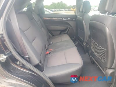 Zdjęcie 11 z 13 samochodu: 2011 KIA SORENTO LX VIN:5XYKT4A2XBG158625 - miniatura