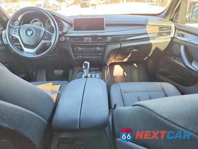 Zdjęcie 8 z 13 samochodu: 2017 BMW X5 XDRIVE35I VIN:5UXKR0C31H0X79391 - miniatura