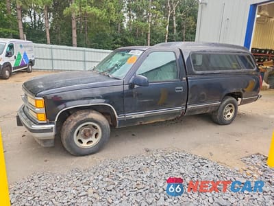 1995 CHEVROLET GMT-400 C1500 1GCEC14H9SZ203941 - główne zdjęcie licytacji z USA - miniatura