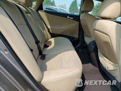 Zdjęcie 10 z 12 samochodu: 2014 HYUNDAI SONATA GLS VIN:5NPEB4AC4EH902614 - miniatura