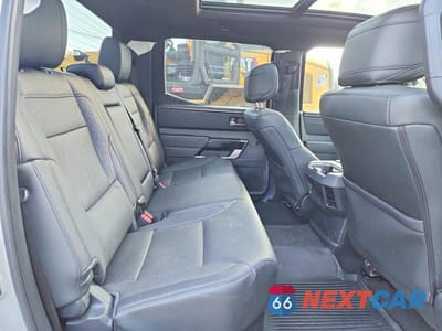 Zdjęcie 10 z 12 samochodu: 2025 TOYOTA TUNDRA LIMITED VIN:5TFWA5DB2SX254416 - miniatura