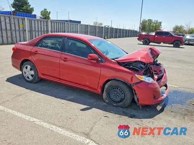 Czwarte zdjęcie samochodu z boku: 2013 TOYOTA COROLLA LE VIN:5YFBU4EE8DP078739 - miniatura