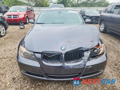 Piąte zdjęcie samochodu w środku: 2006 BMW 330 I VIN:WBAVB33536KS31414 - miniatura