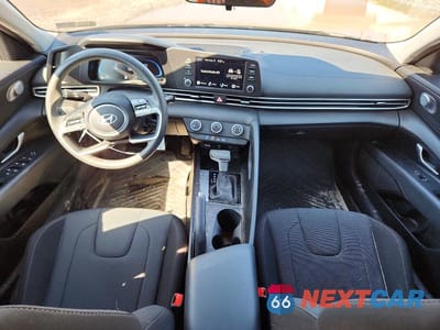 Zdjęcie 8 z 13 samochodu: 2025 HYUNDAI ELANTRA SE VIN:KMHLL4DG5SU916957 - miniatura