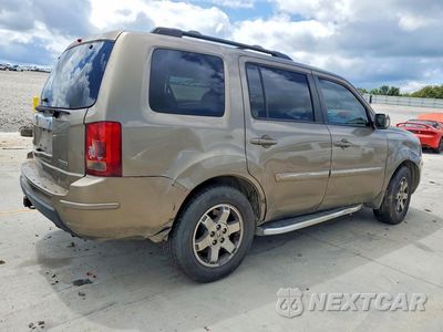 Trzecie zdjęcie samochodu z tyłu: 2010 HONDA PILOT TOURING VIN:5FNYF4H9XAB006015 - miniatura