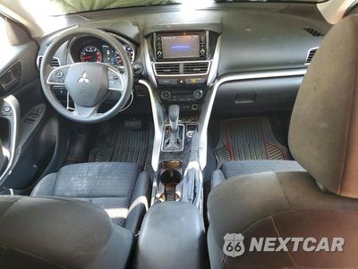 Zdjęcie 8 z 13 samochodu: 2019 MITSUBISHI ECLIPSE CROSS ES VIN:JA4AT3AA6KZ016006 - miniatura