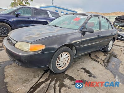 1998 FORD ESCORT SE 1FAFP13P4WW285396 - główne zdjęcie licytacji z USA - miniatura