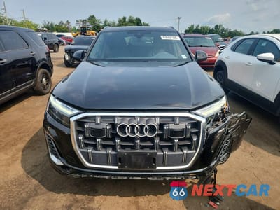 Piąte zdjęcie samochodu w środku: 2025 AUDI Q7 PREMIUM PLUS VIN:WA1LVBF74SD034673 - miniatura