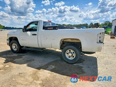 Drugie zdjęcie samochodu z przodu: 2010 CHEVROLET SILVERADO C2500 HEAVY DUTY VIN:1GC3CVBG4AF155225 - miniatura