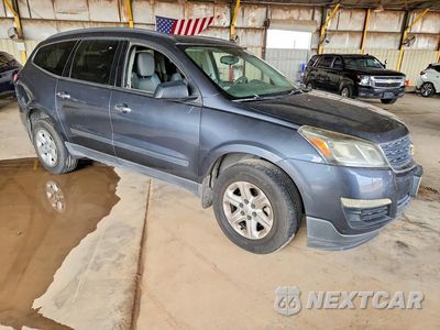 Czwarte zdjęcie samochodu z boku: 2014 CHEVROLET TRAVERSE LS VIN:1GNKRFED2EJ317039 - miniatura