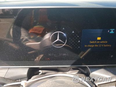 Zdjęcie 9 z 12 samochodu: 2025 MERCEDES-BENZ GLC 300 VIN:W1NKM4GBXSF328921 - miniatura