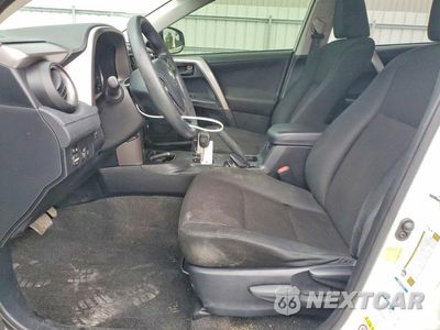 Zdjęcie 7 z 13 samochodu: 2018 TOYOTA RAV4 LE VIN:JTMBFREVXJJ180910 - miniatura