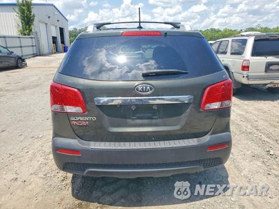 Zdjęcie 6 z 12 samochodu: 2012 KIA SORENTO LX VIN:5XYKT4A28CG248518 - miniatura
