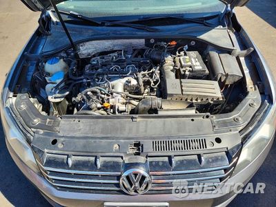 Zdjęcie 11 z 12 samochodu: 2014 VOLKSWAGEN PASSAT SE VIN:1VWBN7A31EC026170 - miniatura
