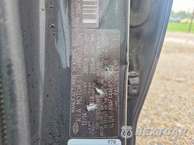 Zdjęcie 12 z 12 samochodu: 2015 KIA FORTE LX VIN:KNAFX4A61F5375663 - miniatura