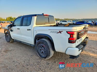 Drugie zdjęcie samochodu z przodu: 2025 NISSAN FRONTIER PRO-X VIN:1N6ED1EJ6SN601160 - miniatura