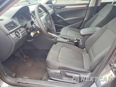 Zdjęcie 7 z 12 samochodu: 2014 VOLKSWAGEN PASSAT S VIN:1VWAP7A34EC016299 - miniatura