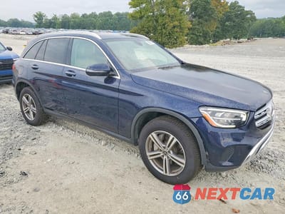 Czwarte zdjęcie samochodu z boku: 2021 MERCEDES-BENZ GLC 300 VIN:W1N0G8DB2MF975925 - miniatura