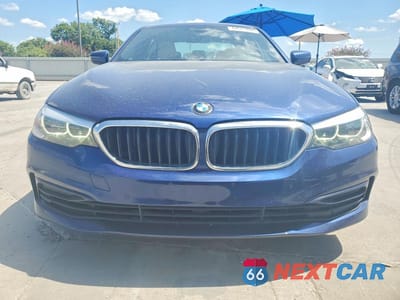 Piąte zdjęcie samochodu w środku: 2020 BMW 530 I VIN:WBAJR3C00LWW68175 - miniatura