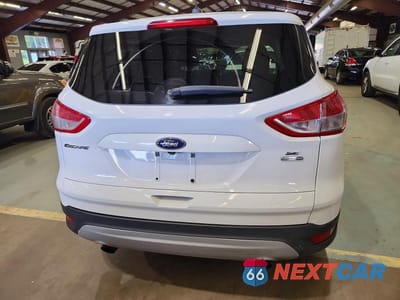Zdjęcie 6 z 13 samochodu: 2016 FORD ESCAPE SE VIN:1FMCU9GX3GUB74751 - miniatura