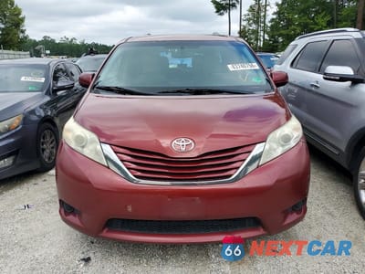 Piąte zdjęcie samochodu w środku: 2017 TOYOTA SIENNA LE VIN:5TDJZ3DC9HS156286 - miniatura