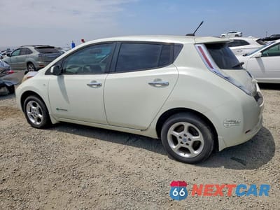 Drugie zdjęcie samochodu z przodu: 2011 NISSAN LEAF SV VIN:JN1AZ0CP6BT001516 - miniatura
