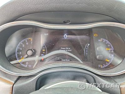 Zdjęcie 9 z 12 samochodu: 2015 JEEP GRAND CHEROKEE LIMITED VIN:1C4RJFBG6FC838834 - miniatura