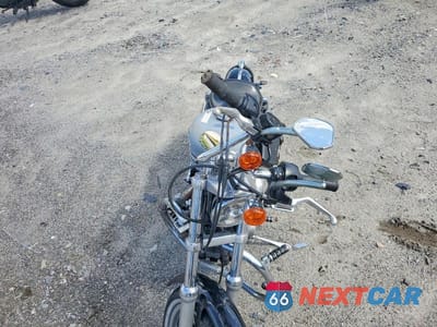 Piąte zdjęcie samochodu w środku: 2006 HARLEY-DAVIDSON XL883 VIN:1HD4CAM156K411889 - miniatura