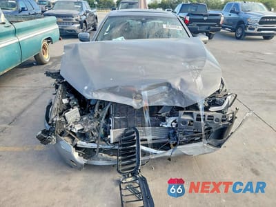 Piąte zdjęcie samochodu w środku: 2021 BMW 530 XI VIN:WBA13BJ06MWX13443 - miniatura