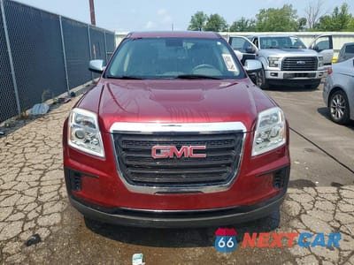 Piąte zdjęcie samochodu w środku: 2017 GMC TERRAIN SLE VIN:2GKALMEK3H6187075 - miniatura