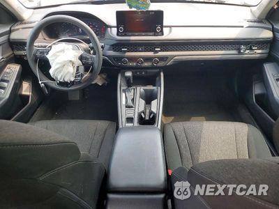 Zdjęcie 8 z 12 samochodu: 2024 HONDA ACCORD EX VIN:1HGCY1F37RA053395 - miniatura