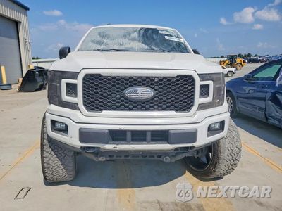 Piąte zdjęcie samochodu w środku: 2019 FORD F150 SUPERCREW VIN:1FTEW1EP5KKC49370 - miniatura