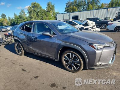 Czwarte zdjęcie samochodu z boku: 2020 LEXUS UX 250H VIN:JTHP9JBH3L2035913 - miniatura