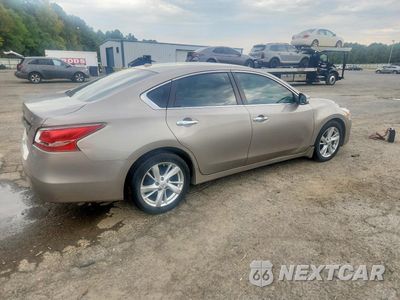 Trzecie zdjęcie samochodu z tyłu: 2013 NISSAN ALTIMA 2.5 VIN:1N4AL3AP8DN555155 - miniatura