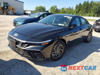 2024 HYUNDAI ELANTRA SEL KMHLM4DG6RU847946 - główne zdjęcie licytacji z USA - miniatura