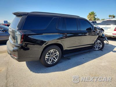 Trzecie zdjęcie samochodu z tyłu: 2026 CHEVROLET TAHOE K1500 Z71 VIN:1GNS6PK81TR358038 - miniatura